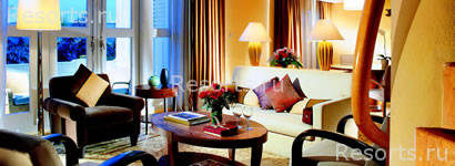 The Fullerton Hotel Singapore 9